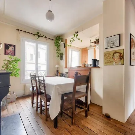 Montmartre Duplex Avec Balcon Apartment Paris