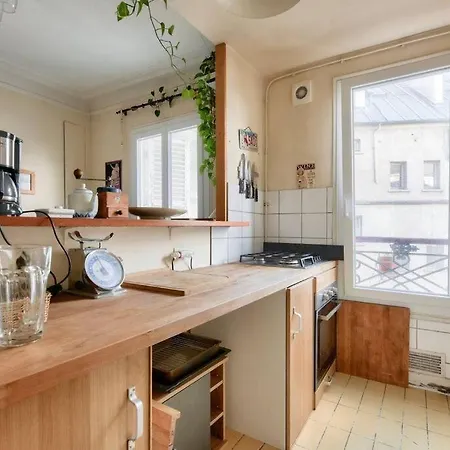 Montmartre Duplex Avec Balcon Apartmán *